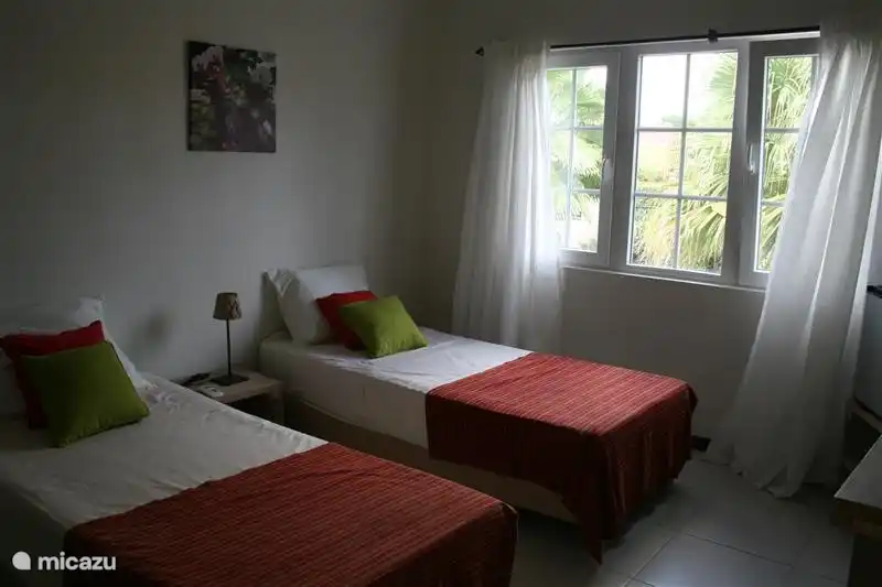 Chambre standard avec vue sur le jardin