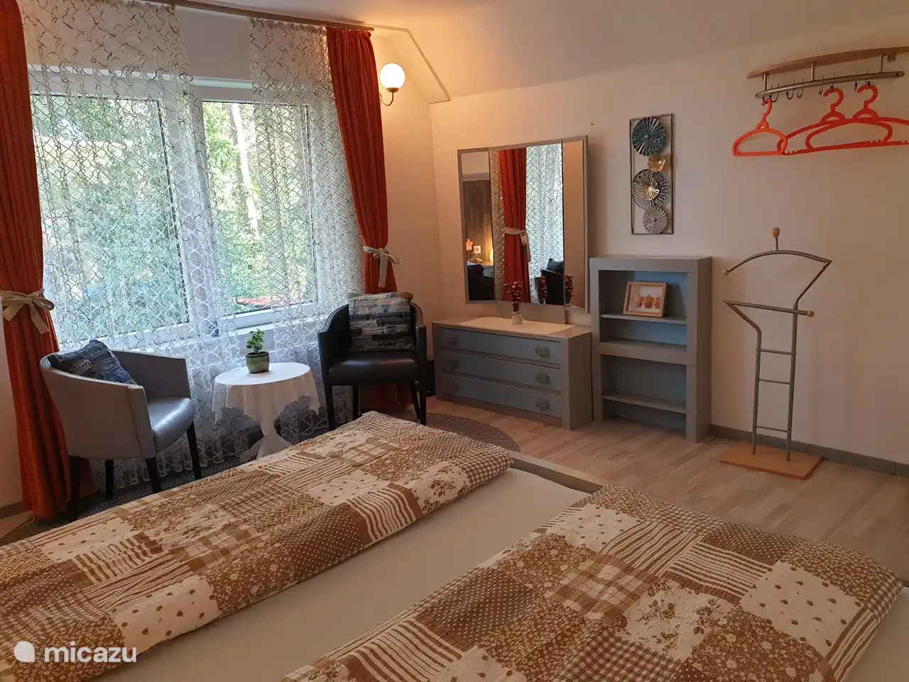 Wir nennen dieses Zimmer Zirbenzimmer