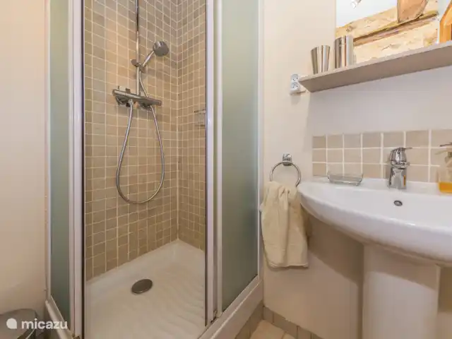 vakantiehuis huren in Frankrijk, Lot, Gourdon – Labelle Badkamer