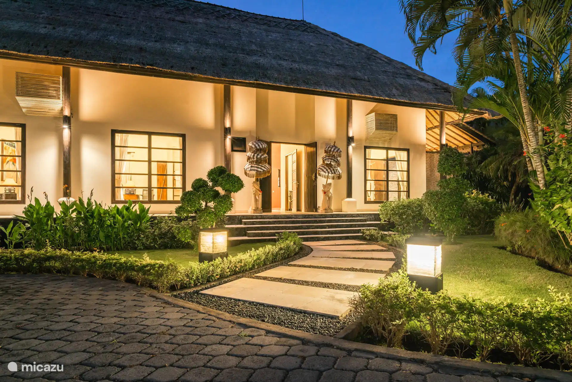 Entrada villa Bali Amber
