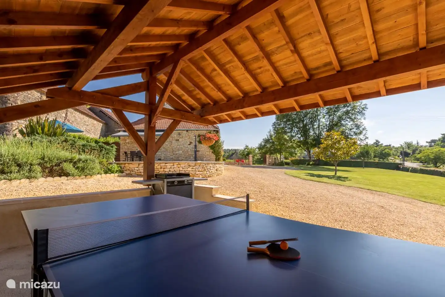 Die Tischtennisplatte