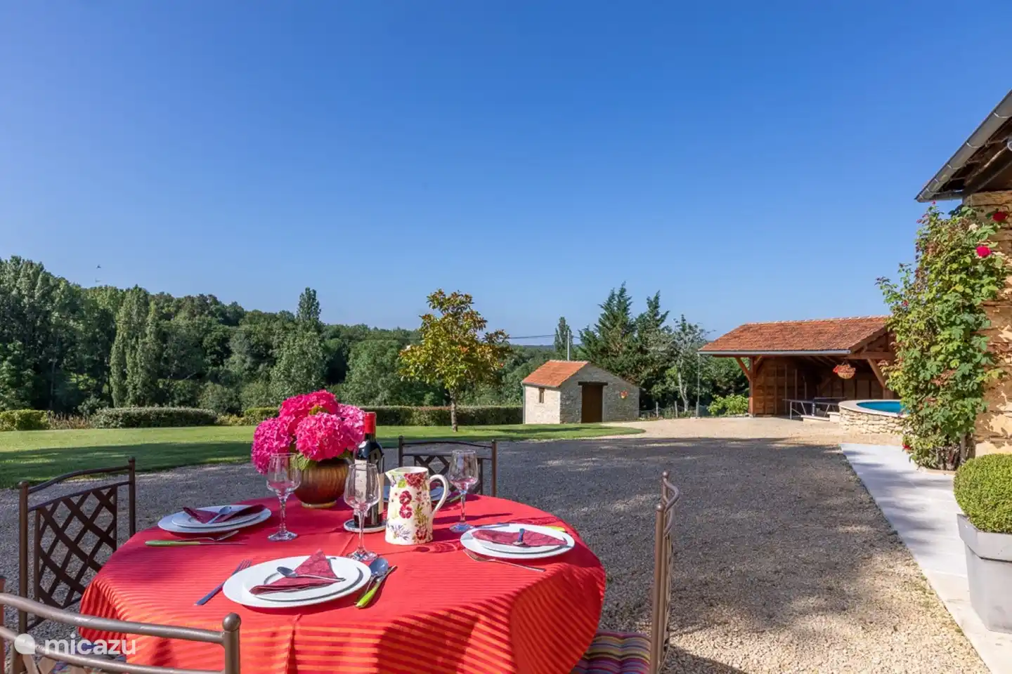 Genießen Sie die Terrasse