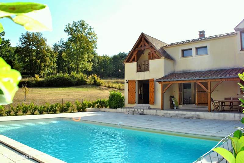 Vacation rental France, Dordogne, Cazals Holiday house Susanne