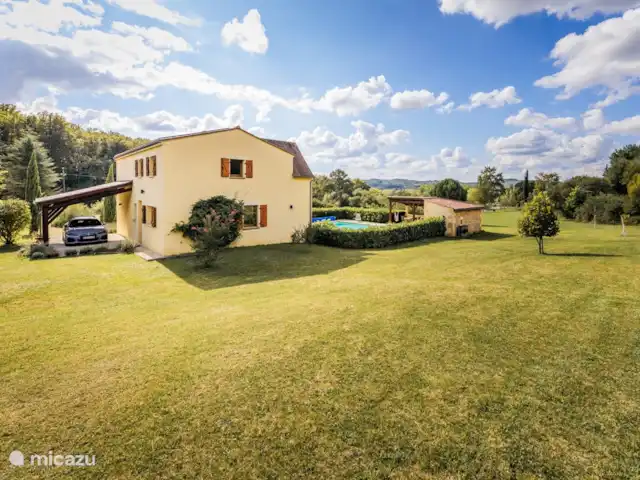 Suzanne | France, Dordogne, Cazals - maison de vacances Immense jardin
