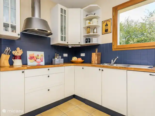Suzanne | France, Dordogne, Cazals - maison de vacances La cuisine