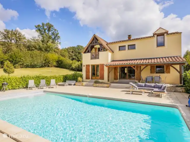 Suzanne | France, Dordogne, Cazals - maison de vacances Grande piscine