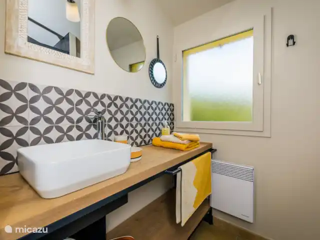 Suzanne | France, Dordogne, Cazals - maison de vacances La salle de bain