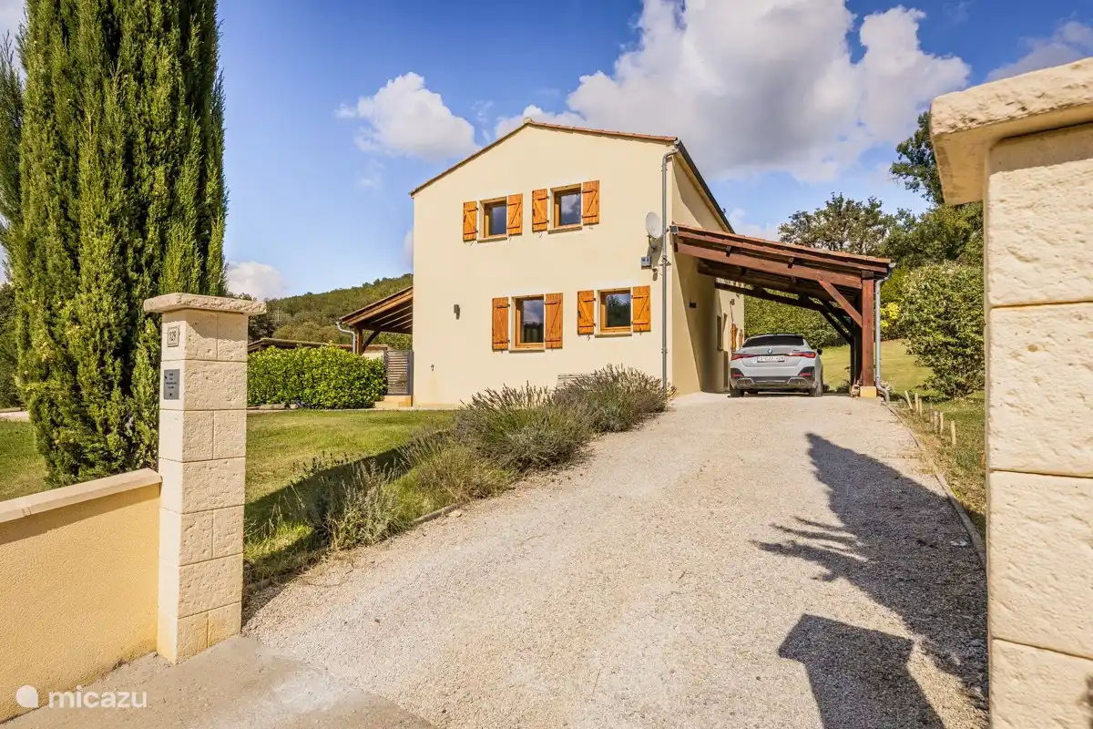 Susanne in Frankreich, Dordogne, Cazals - Ferienhaus