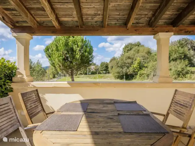 Suzanne | France, Dordogne, Cazals - maison de vacances La terrasse avec vue sur le jardin
