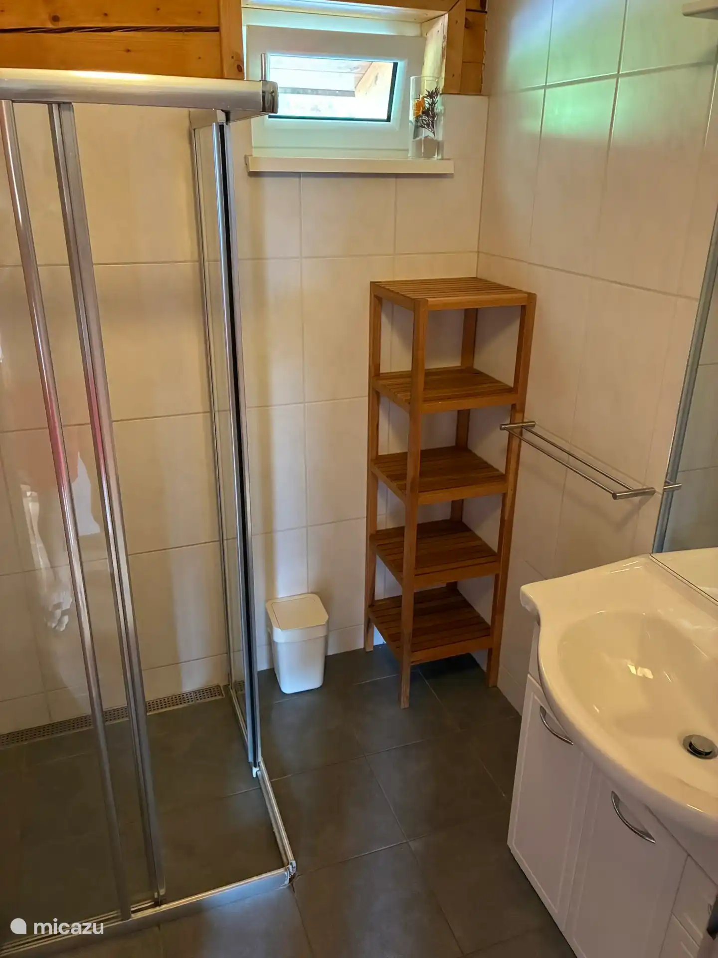 Haus Lugthart badkamer 1e verdieping