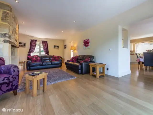 Bonnie Vie | France, Lot, Souillac - maison de vacances Le salon