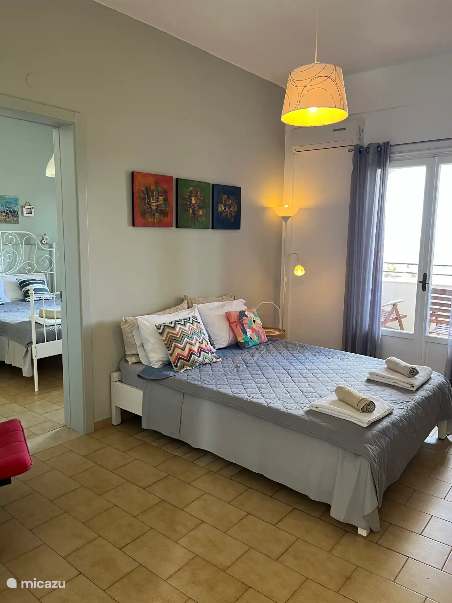 Zimmer Nr. 4, Erdgeschoss