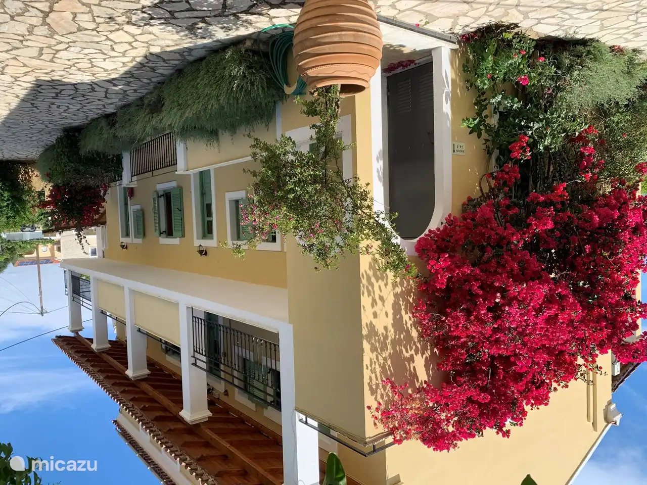 Zugang zu den Erdgeschosszimmern Nr. 3 - 4 und 5