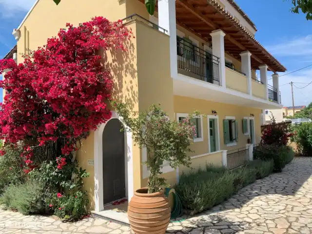 Villa Eleni Corfou - Acharavi | Grèce, Corfou, Acharavi - maison de vacances Accès aux chambres du rez-de-chaussée nr 3 - 4 et 5