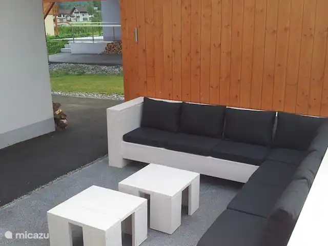 Haus Fingerhut huren in Oostenrijk, Karinthië, Kötschach-Mauthen - vakantiehuis Lekker relaxen op de loungebank, in de zon of later op de dag in de schaduw.