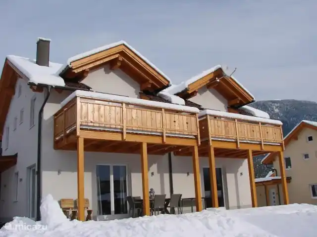 Haus Fingerhut huren in Oostenrijk, Karinthië, Kötschach-Mauthen - vakantiehuis De linkerwoning is Haus Fingerhut.