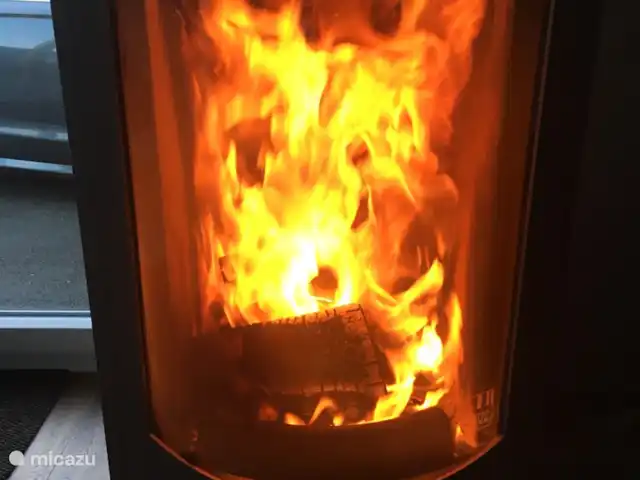 Haus Fingerhut huren in Oostenrijk, Karinthië, Kötschach-Mauthen - vakantiehuis lekker warm, de houtkachel. Gebruik van het hout is bij de huur inbegrepen!.