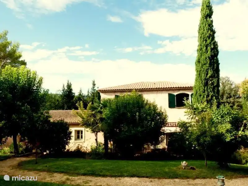 maison photo frontale