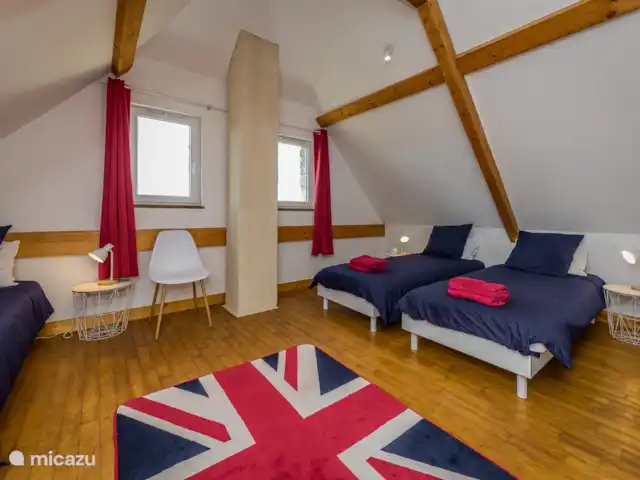 Découverte | France, Lot, Gourdon - villa La chambre