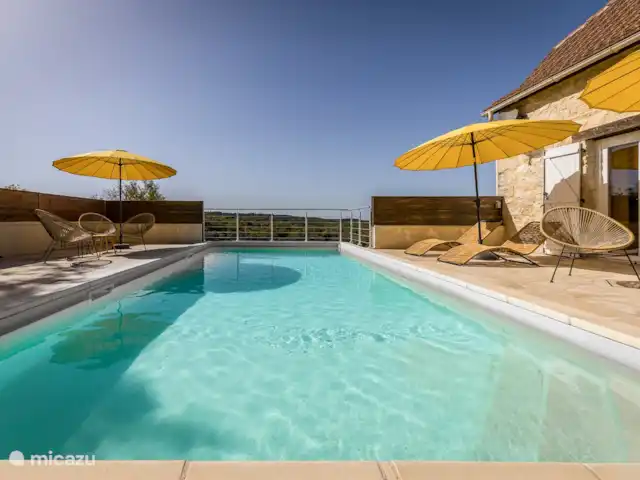 Découverte | France, Lot, Gourdon - villa La piscine
