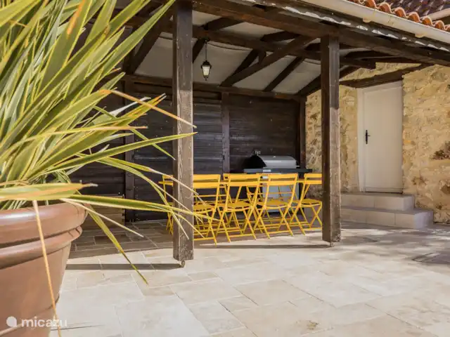 Découverte | France, Lot, Gourdon - villa La terrasse