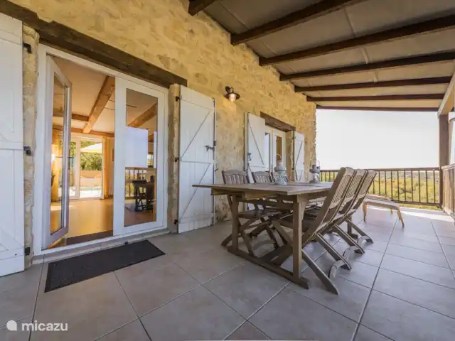 Découverte | France, Lot, Gourdon - villa La terrasse