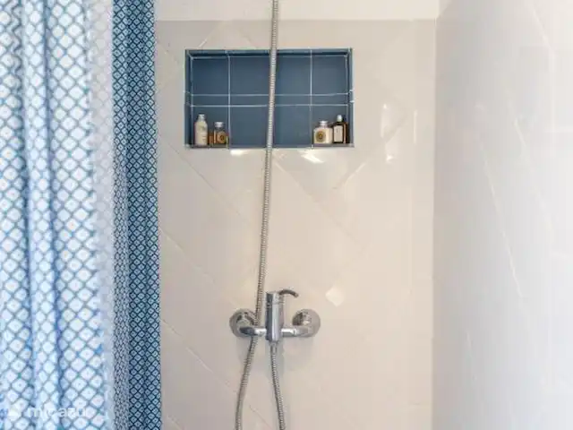 Pomette | France, Dordogne, Stupide - maison de vacances Une salle de bains