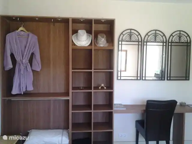 Location de Vacances Espagne, Costa Blanca, Onil, maison de vacances - Casa Olyves avec piscine chauffée Suite Jardin