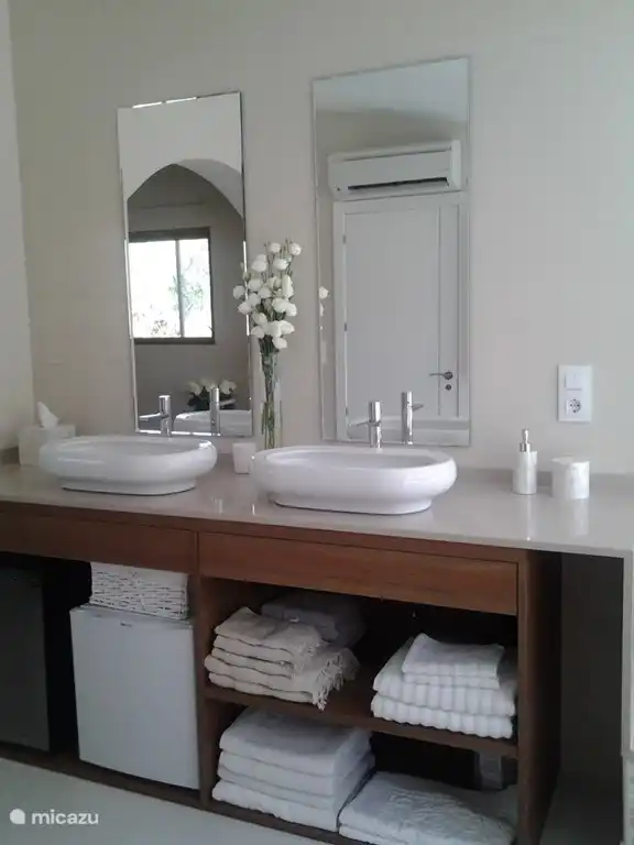 Garten-Suite mit Whirlpool