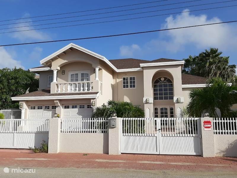 Casa vacacional Aruba, Oranjestad, Oranjestad Villa Villa-Bubali