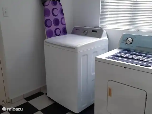 Location de Vacances Aruba, Oranjestad, Oranjestad, villa - Villa-Bubali buanderie avec lave-linge, sèche-linge