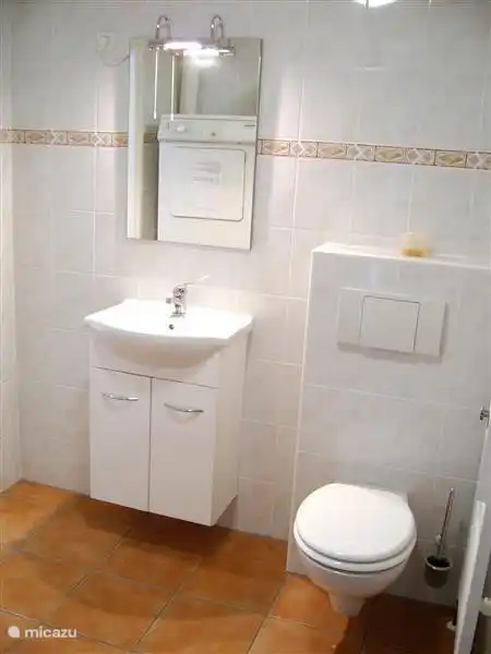 Das Bad aus einer anderen Perspektive zu sehen.