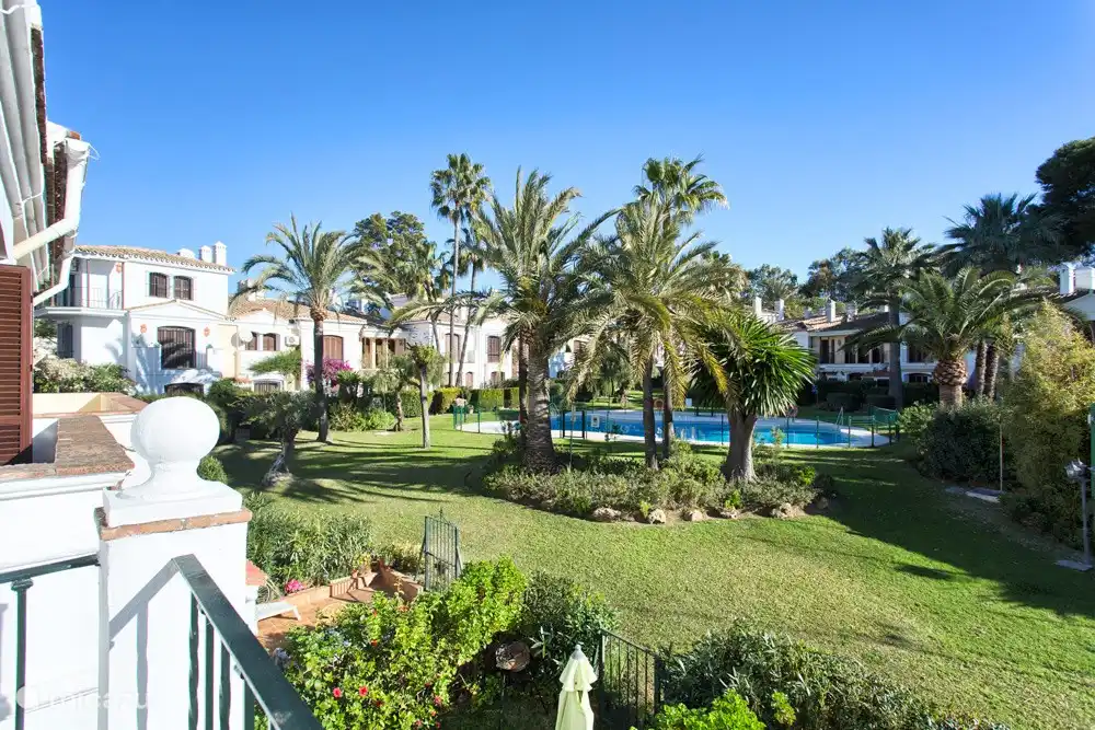 Laguna Beach in Estepona, Costa del Sol huren? Micazu