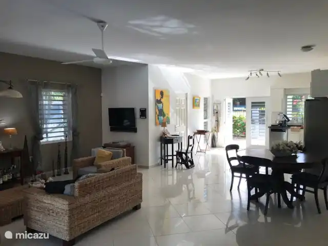 Villa Noucasa | Curaçao, Banda Ariba (est), Jan Thiel - villa coin salon