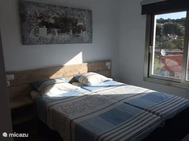 casa la fustera en España, Costa Blanca, Calpe - villa Dormitorio 2 con 2 camas con somier (separadas), aire acondicionado y amplio armario empotrado.
