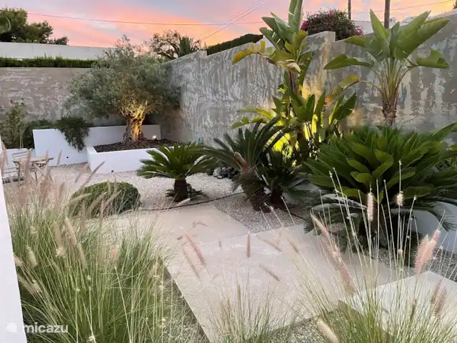 casa la fustera en España, Costa Blanca, Calpe - villa jardín mediterráneo.