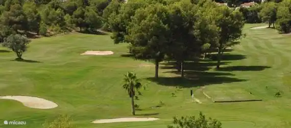 Der Golfclub Ifach (9 Löcher) ist nur 5,7 km von der Villa entfernt. Einer der vielen Golfplätze in der Umgebung.