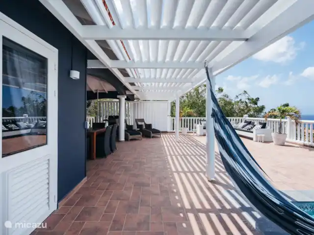 Les Nuances | Curaçao, Banda Abou (ouest), Coral Estate, Rif St.Marie - villa Porche - Salle des maîtres