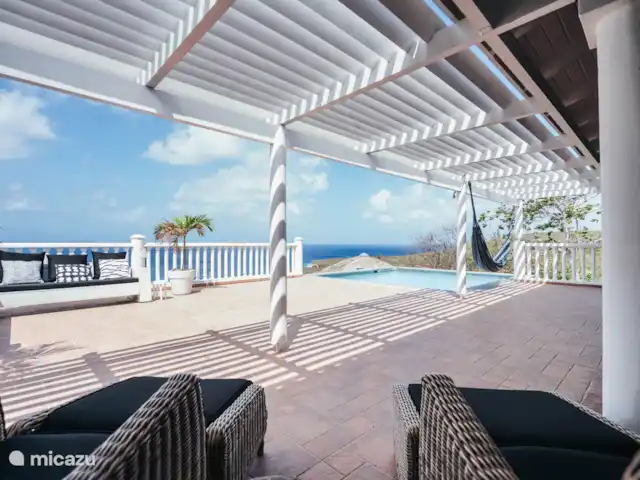 Les Nuances | Curaçao, Banda Abou (ouest), Coral Estate, Rif St.Marie - villa Vue d’ensemble de Porche