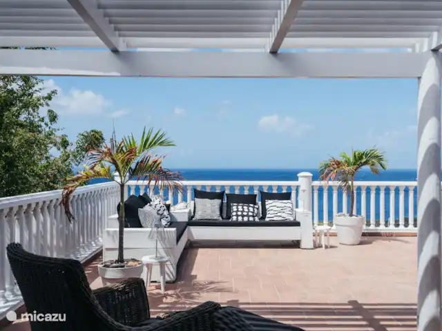 Les Nuances | Curaçao, Banda Abou (ouest), Coral Estate, Rif St.Marie - villa Coin salon Porche