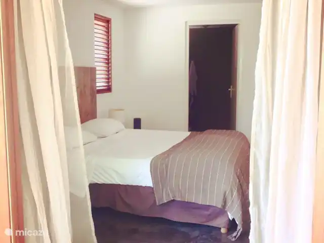 Villa Piscadera | Curaçao, Curaçao-Centre, Piscadera - villa Portes françaises à la terrasse de la chambre des maîtres