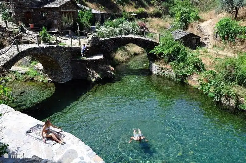 Public natural pool, very nicely located.