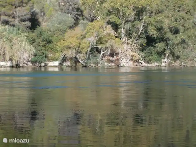 Wandelen, Spanje, Catalonië, Garcia, finca Casa Violetta uitzicht vanuit de achtertuin