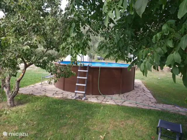 Wandelen, Spanje, Catalonië, Garcia, finca Casa Violetta Zwembad