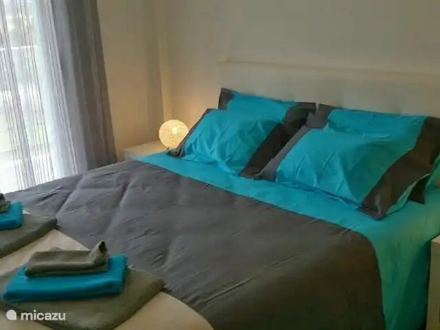 Location de Vacances Portugal, Costa de Prata, São Martinho do Porto, appartement - Appartement - Sao Martinho do Porto Chambre avec lit double et placard spacieux