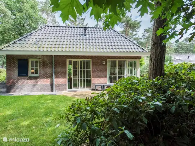 Bungalow La Paloma en Países Bajos, Güeldres, Beekbergen - villa Del trozo de bosque esta es la casa