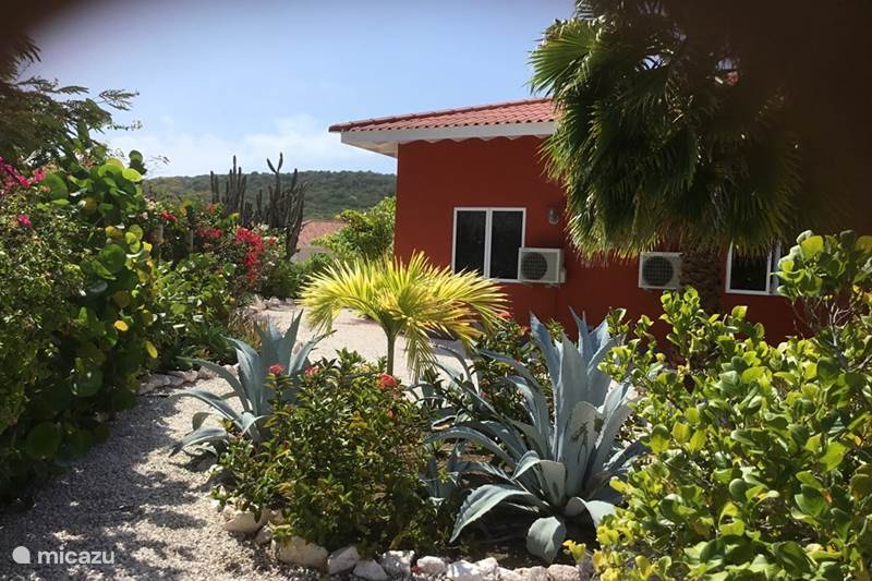 Vakantiehuis Curaçao, Banda Abou (west), Fontein Villa Soño Karibe met zwembad en privacy