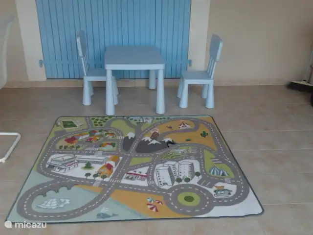 villa huren in Frankrijk, Ardèche, Vallon-Pont-d'Arc – Villa Marron 47 En voor de kleine gasten hun eigen speelplek....