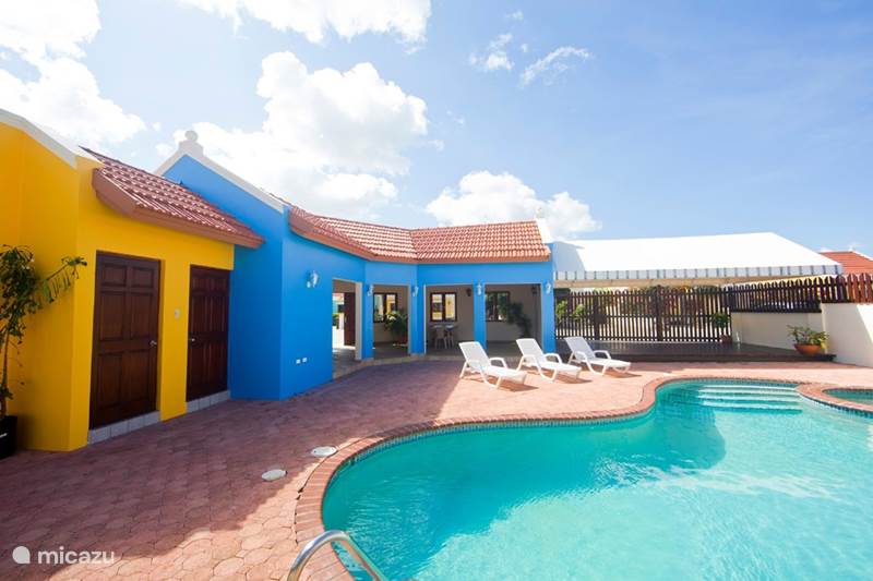 Vakantiehuis Aruba, Noord, Noord Villa Ruime Cunucu Villa met zwembad