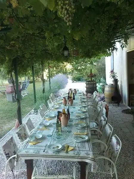 ¡Listo para una velada divertida!